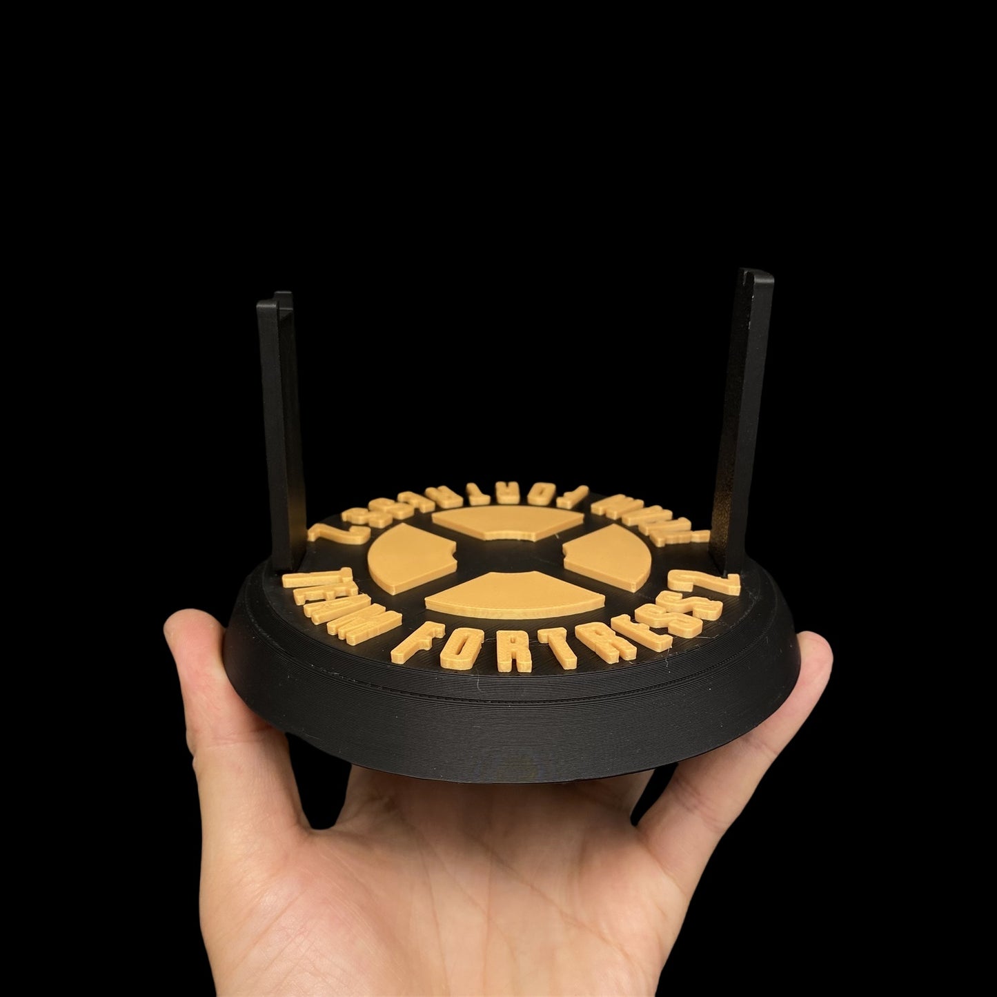 3D Printing TF2 Spy Black Rose Balisong Display Holder
