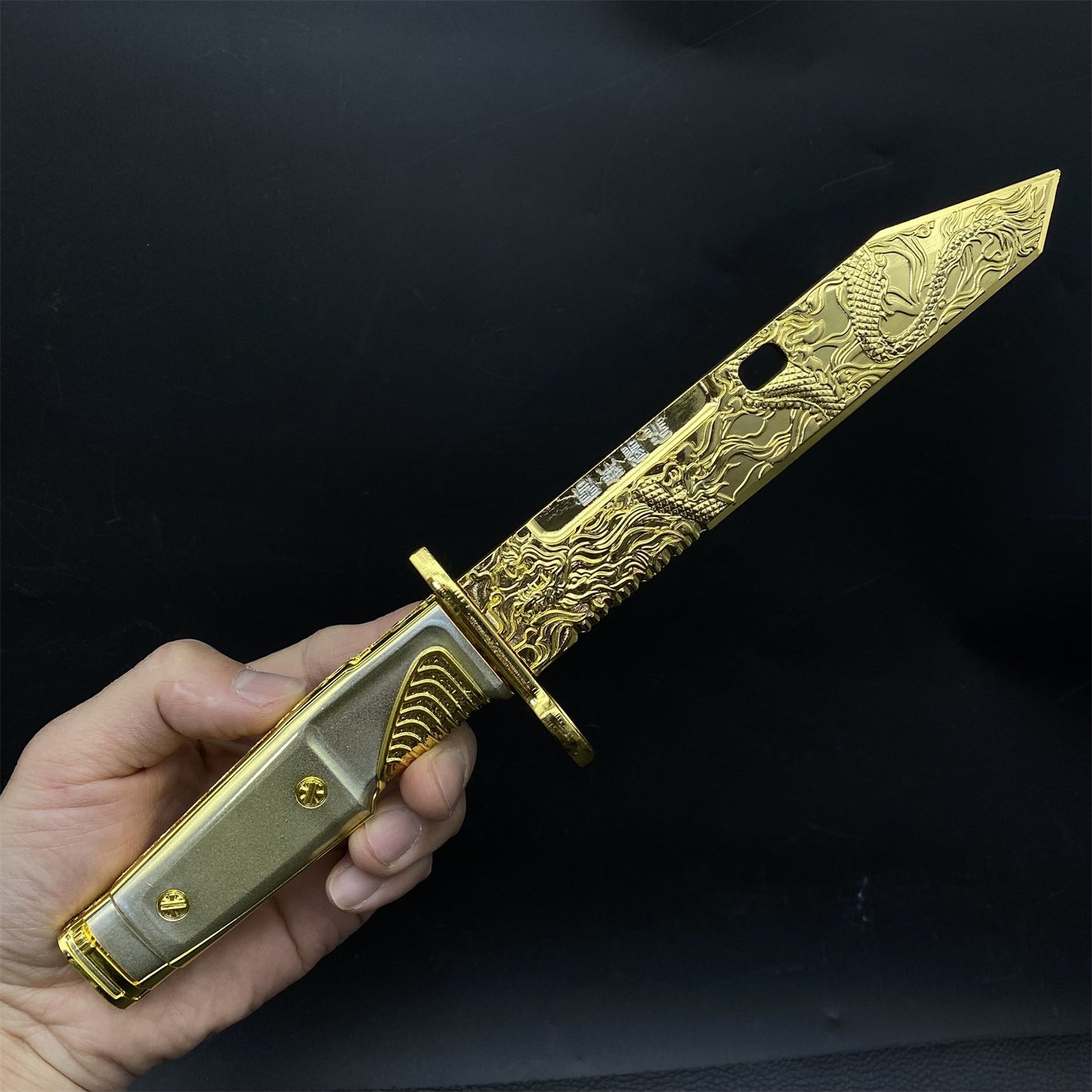 DF Dragon Tooth Blunt Blade Metal Replica 2 Options