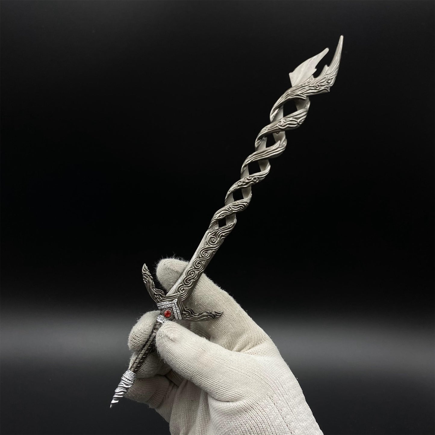 Soul Game Godslayer's Greatsword Metal Miniature