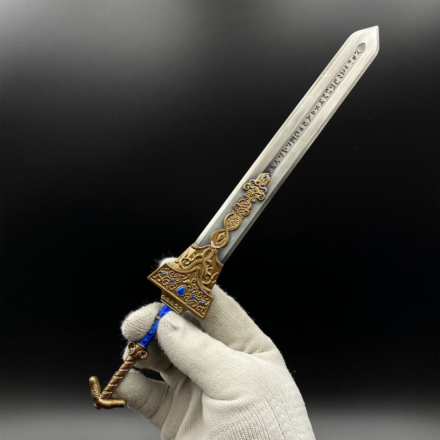 Soul Game Blaidd Half-Wolf Royal Greatsword Metal Craft For Collection