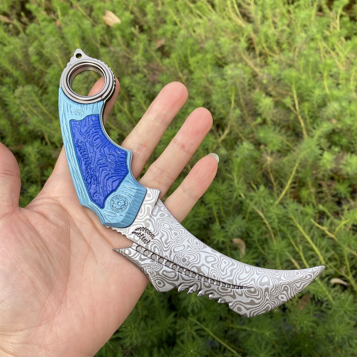 Metal Fallen Claw Life Replica