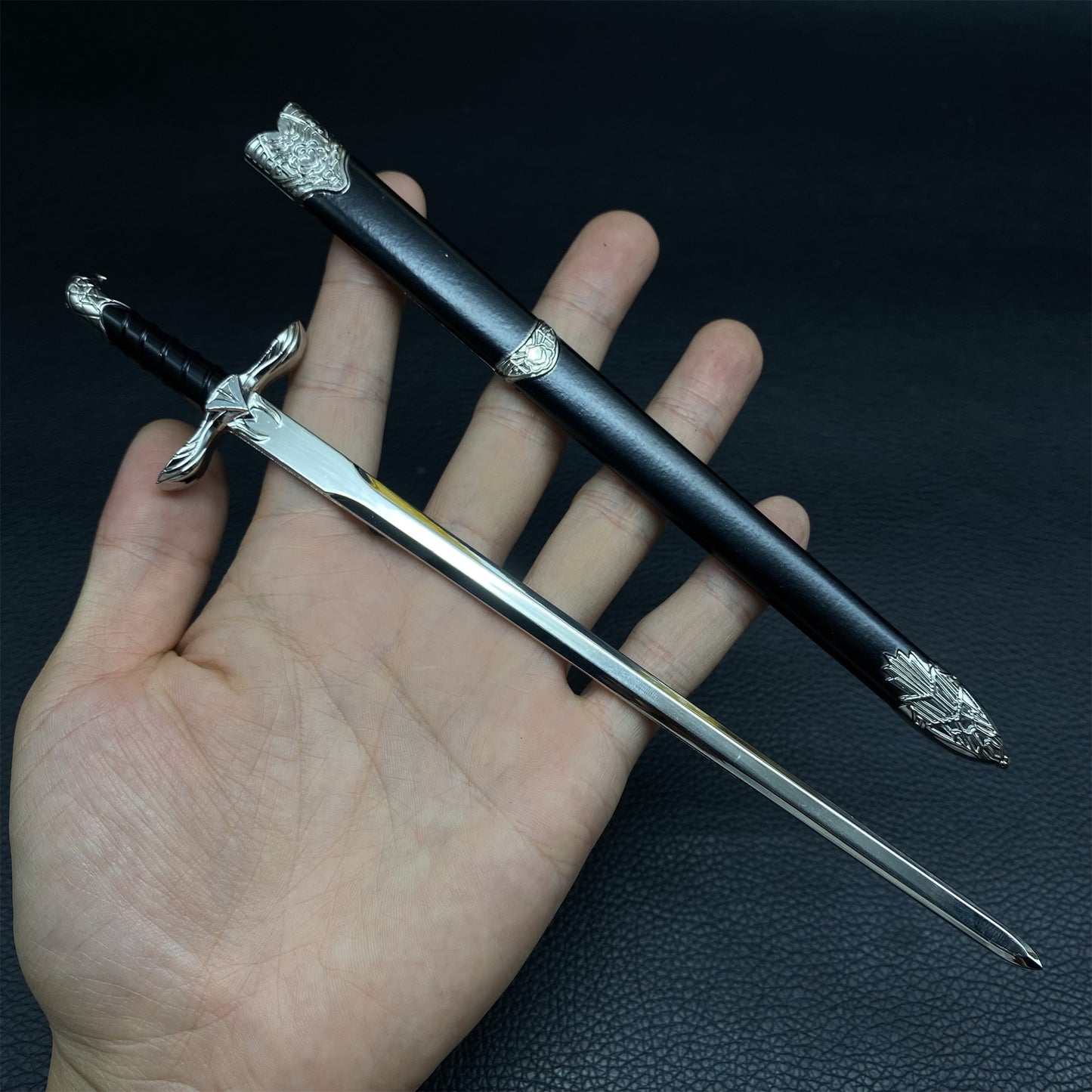 Famous Game Swords Metal Replica 4 In 1 Pack