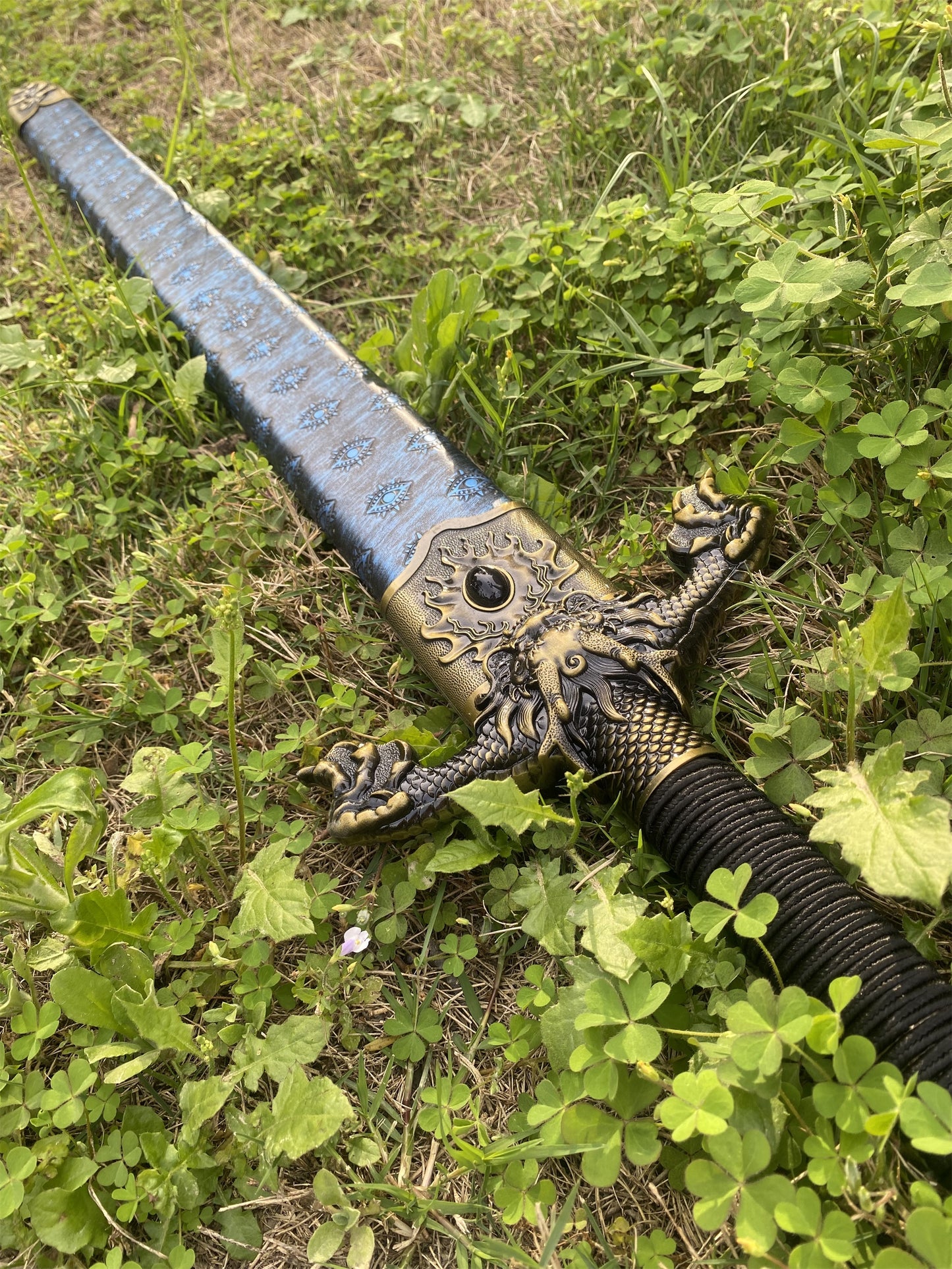 Chinese Style Life-size Flying Dragon Battleb Sword Replica
