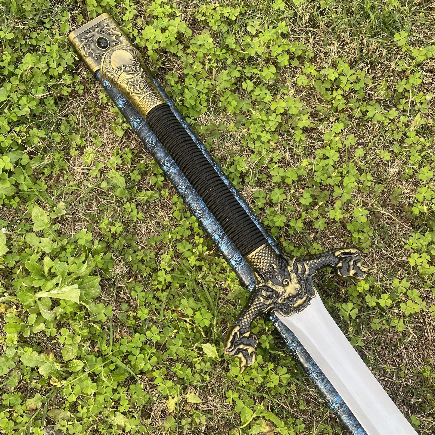 Chinese Style Life-size Flying Dragon Battleb Sword Replica