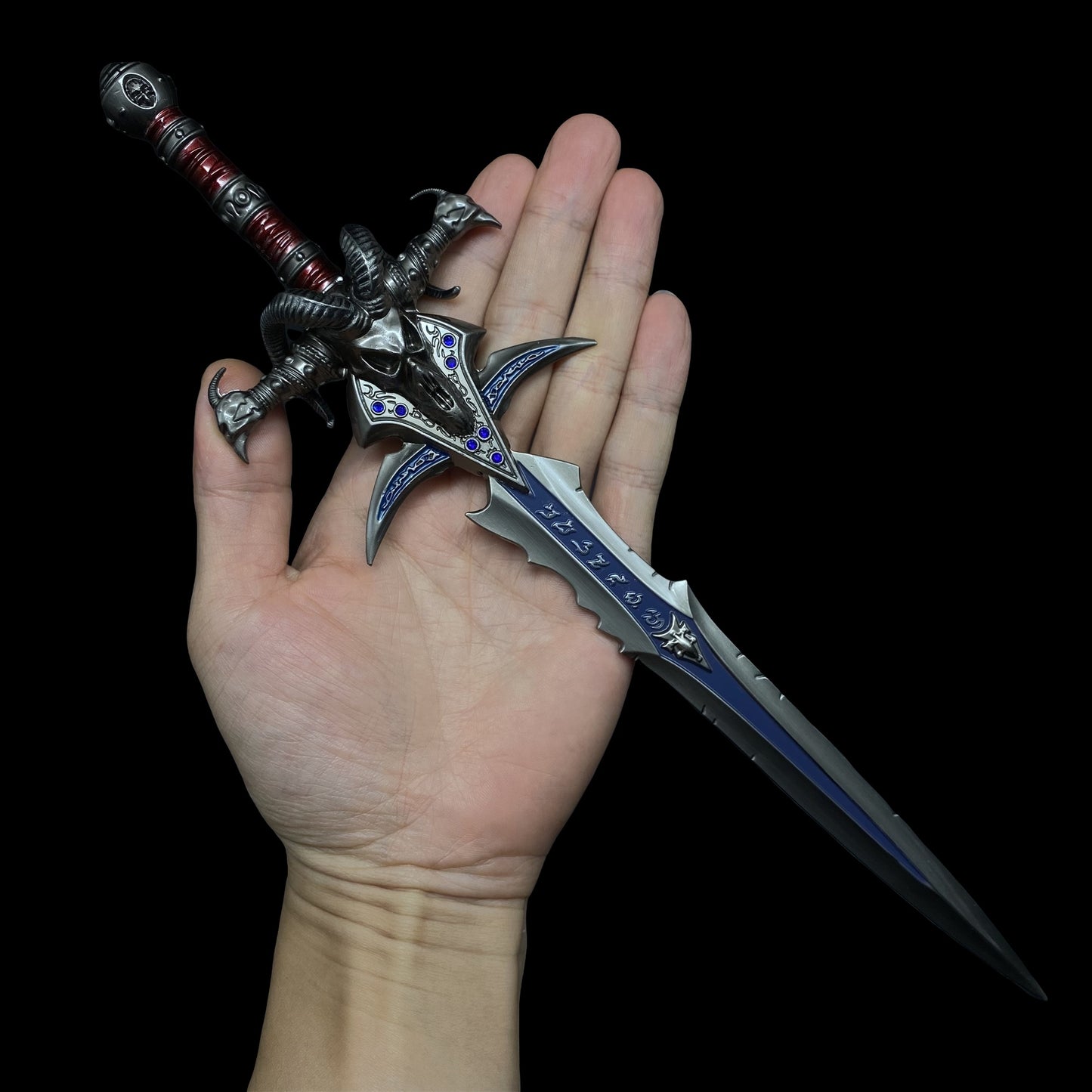 Metal Lich King Frostmourne Miniature-WOW Game Collectibles