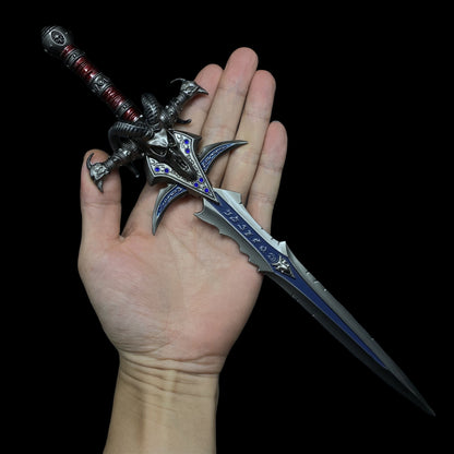 Metal Lich King Frostmourne Miniature-WOW Game Collectibles