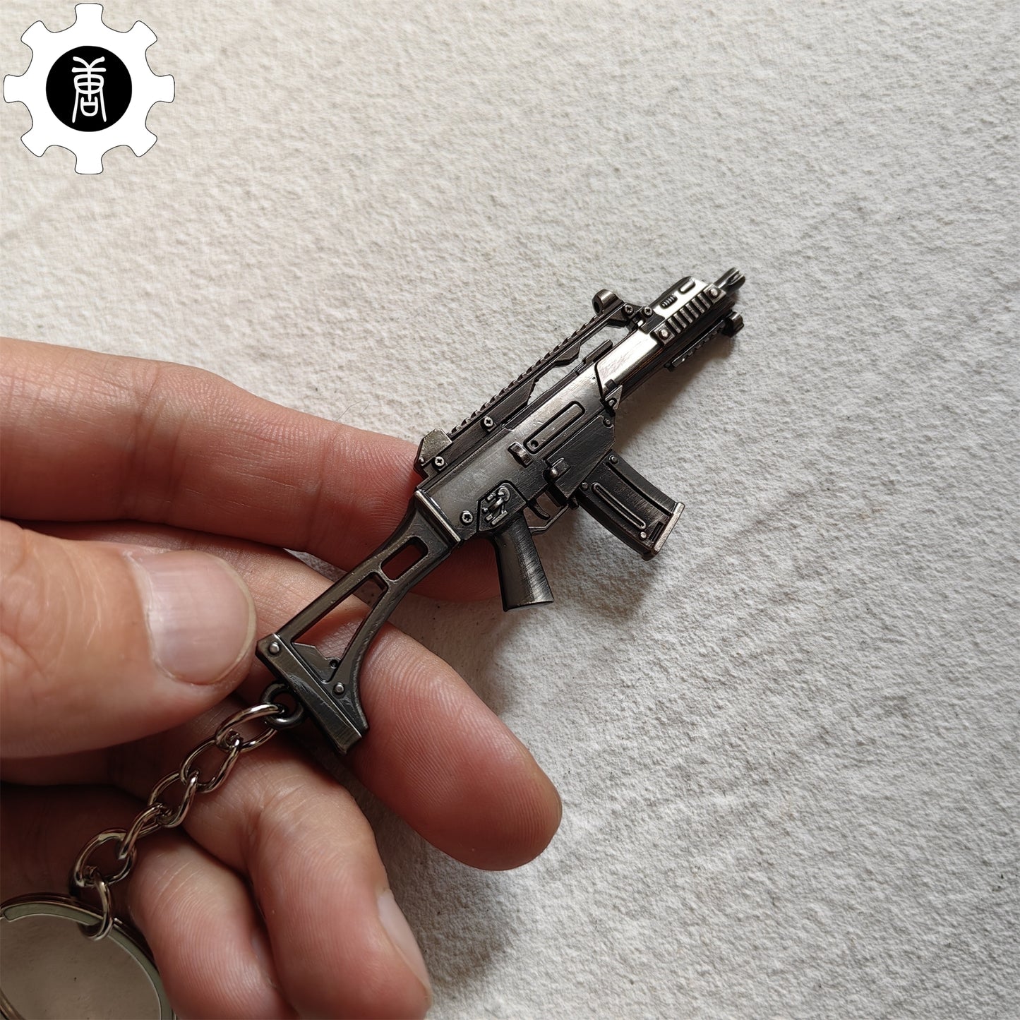 Assault Rifle Keychain Tiny Gewehr 36C Assault Rifle Model Metal Keychain – Leones Marvelous Items