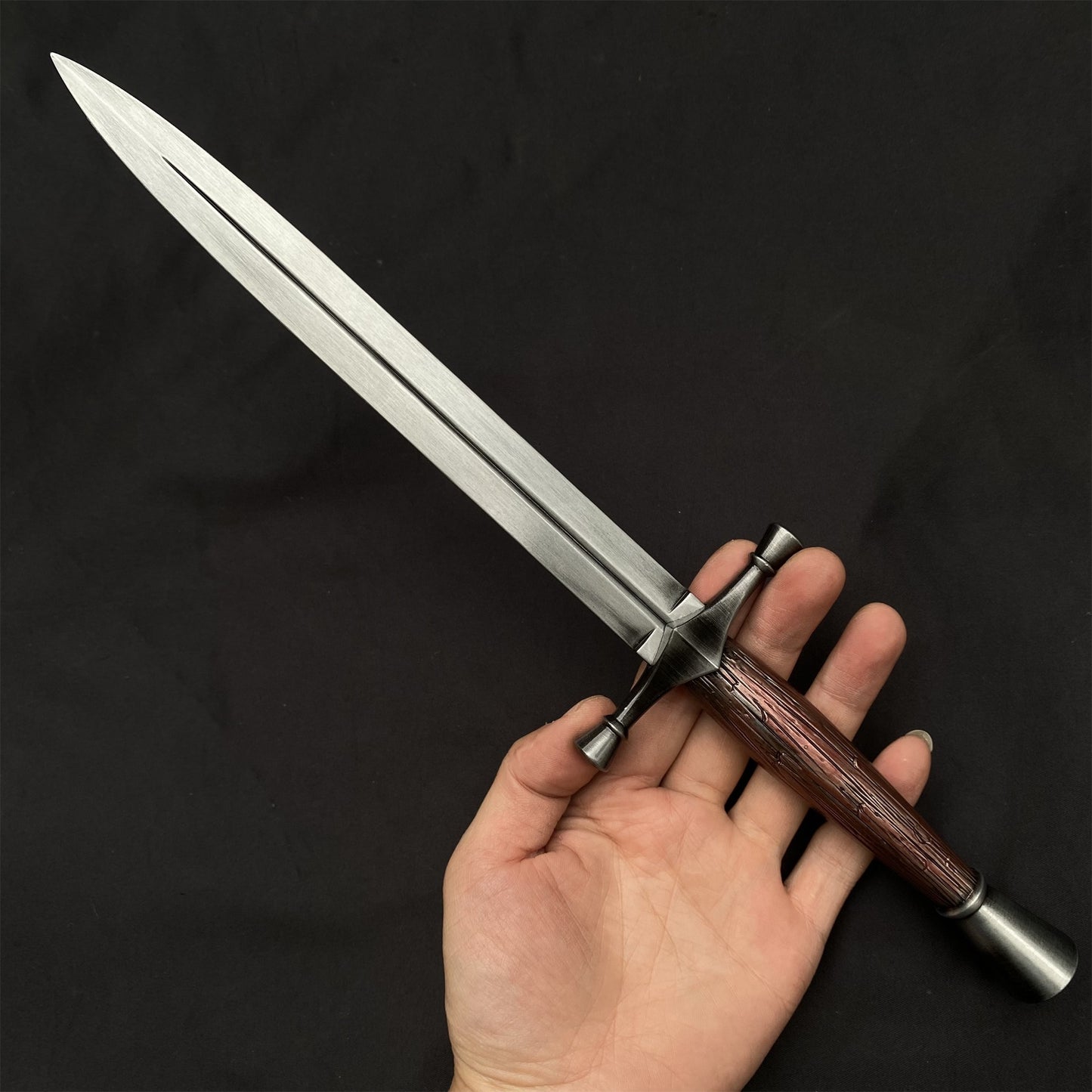 Best Quality Game Dagger Metal Replica For Collection