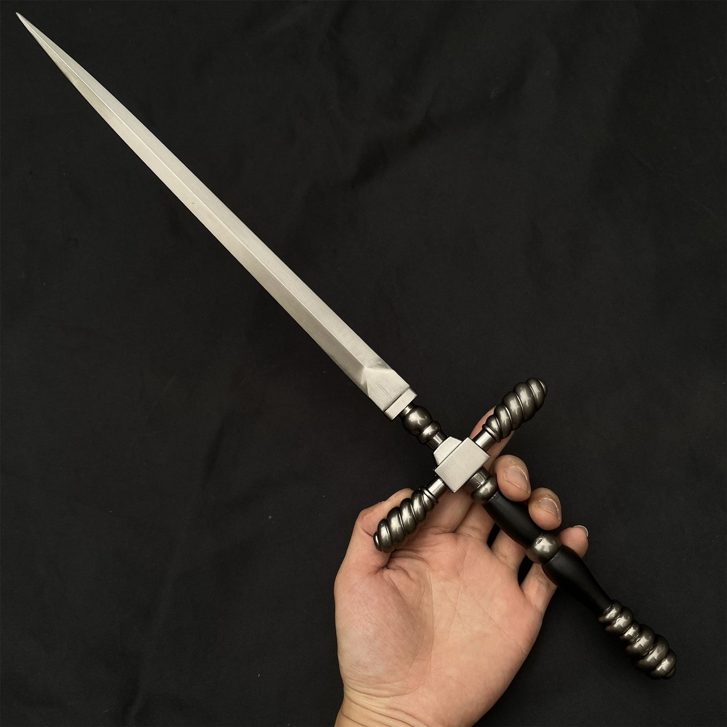 Best Quality Game Dagger Metal Replica For Collection