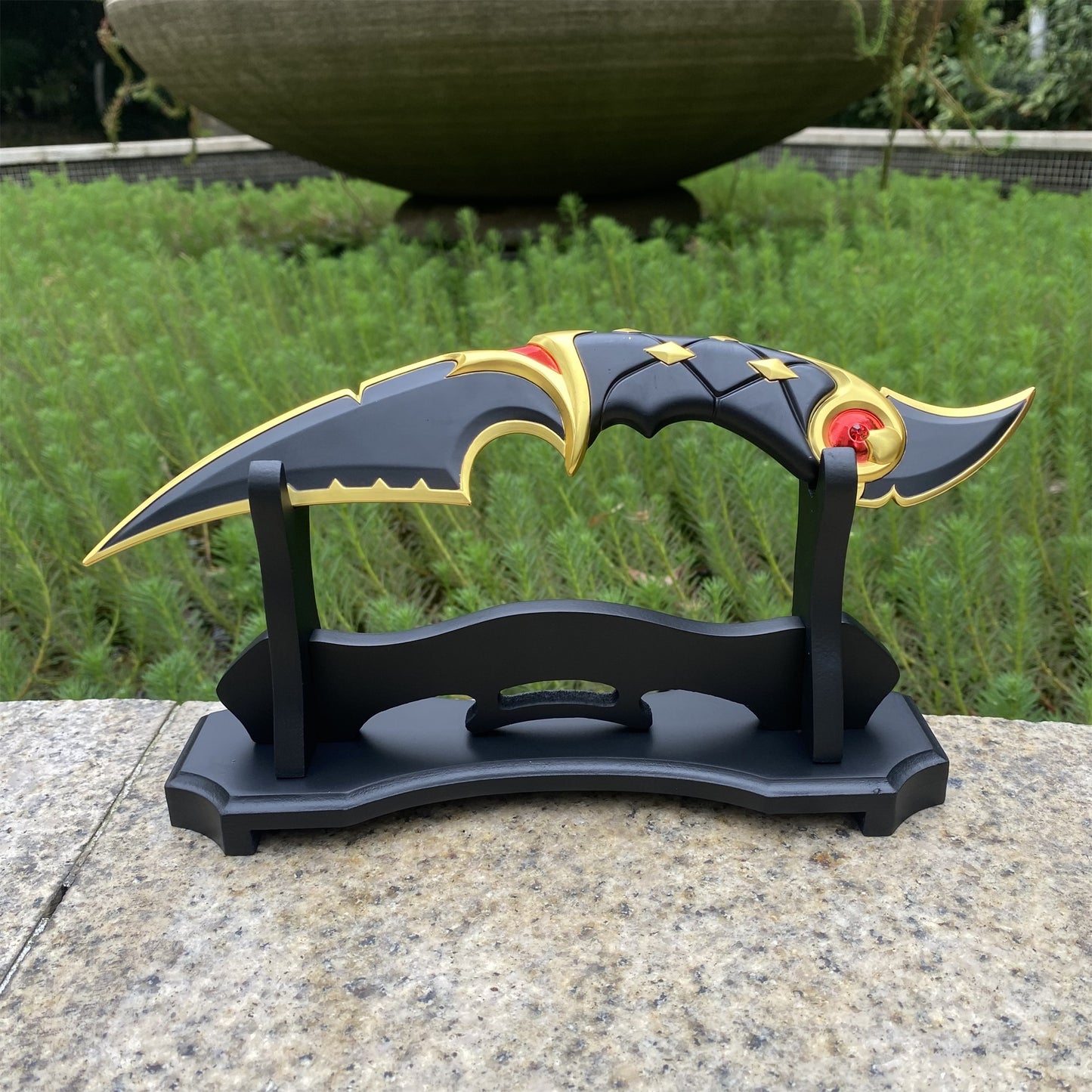 Best Quality Game Dagger Metal Replica For Collection