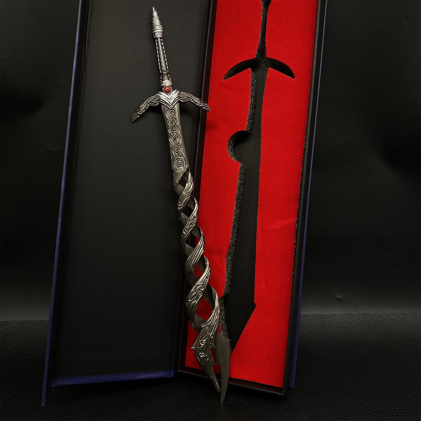 Godslayer's Greatsword Metal Miniature