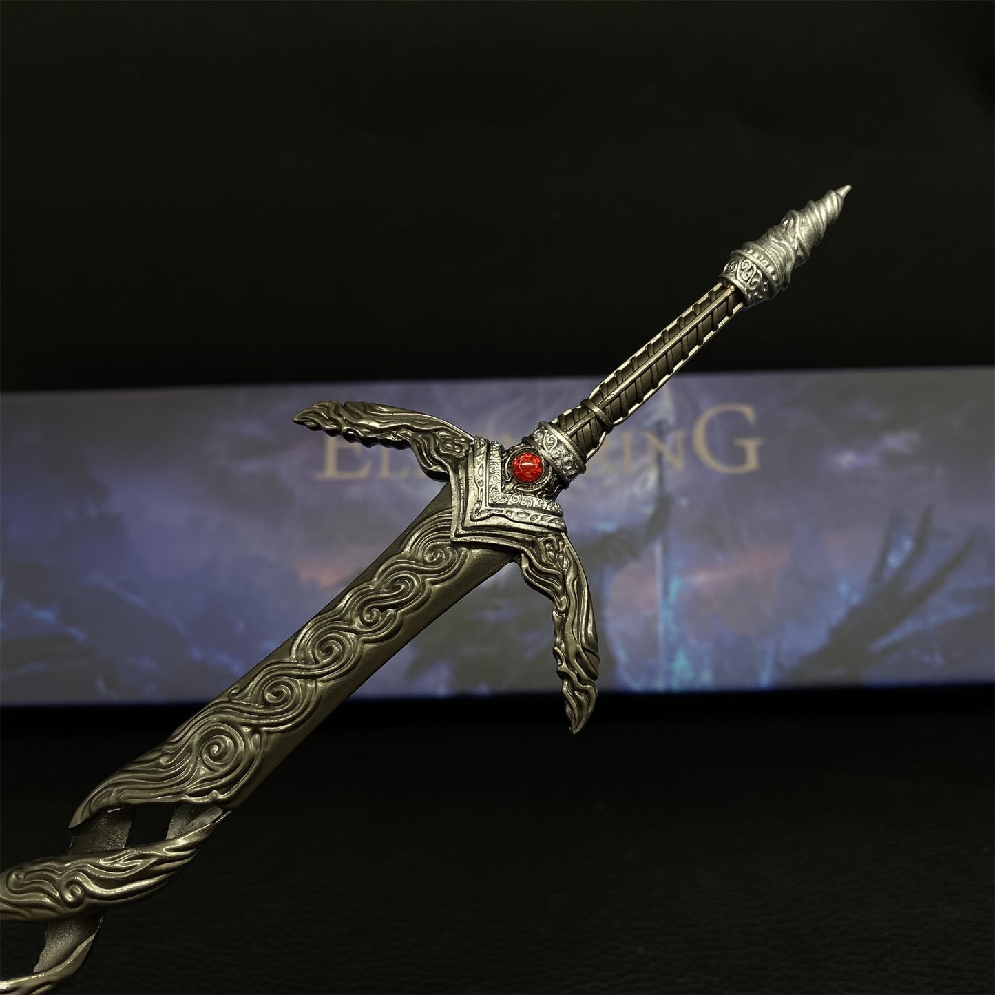 Godslayer's Greatsword Metal Miniature