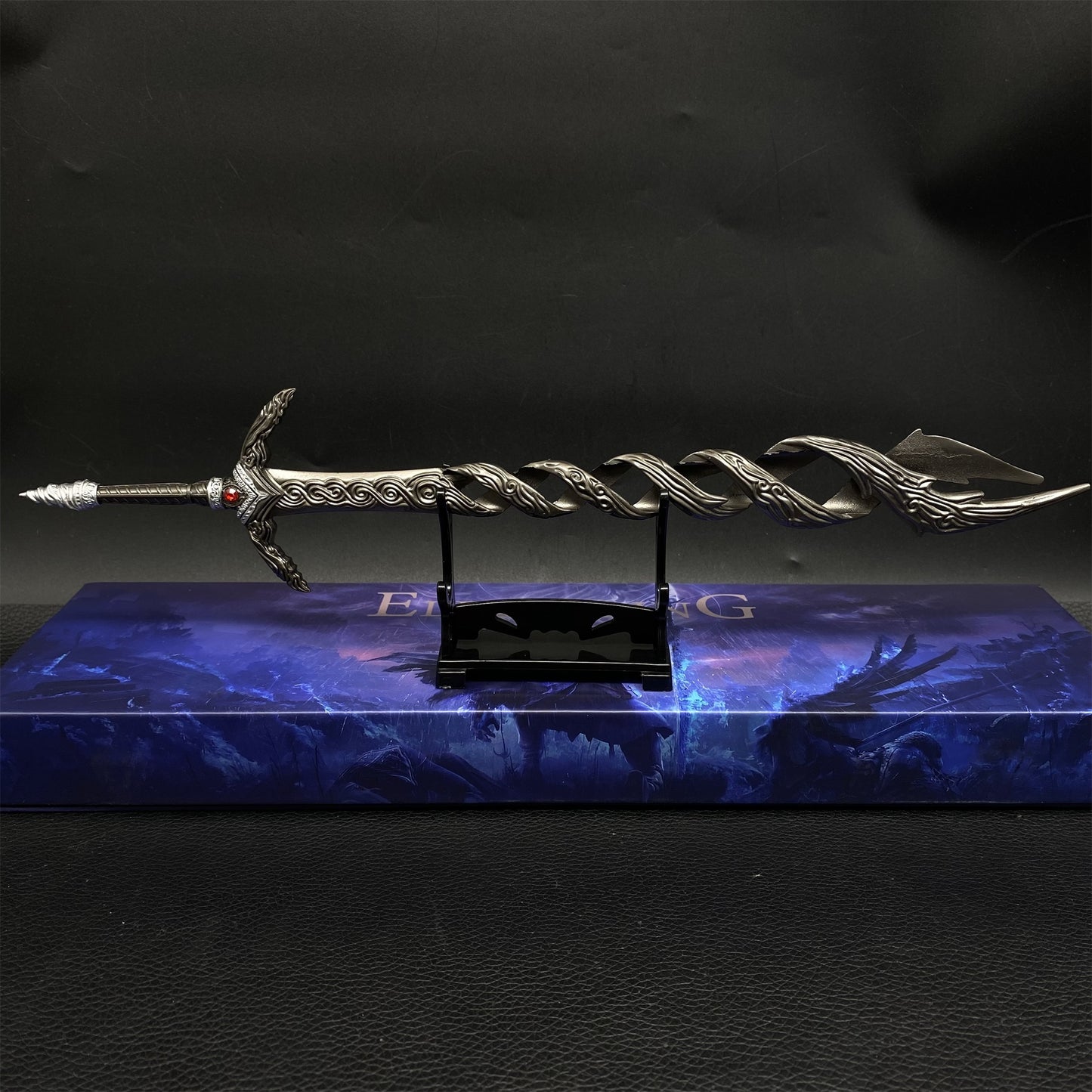 Godslayer's Greatsword Metal Miniature
