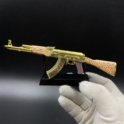 Mini AK-47 Gold Arabesque Metal Model CS2 Game Skin Collectible