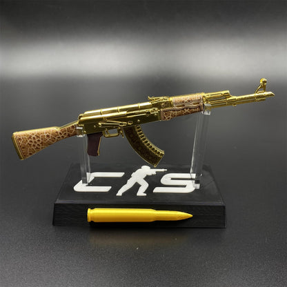 Mini AK-47 Gold Arabesque Metal Model CS2 Game Skin Collectible