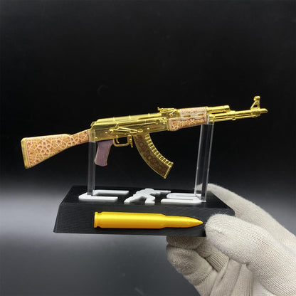 Mini AK-47 Gold Arabesque Metal Model CS2 Game Skin Collectible