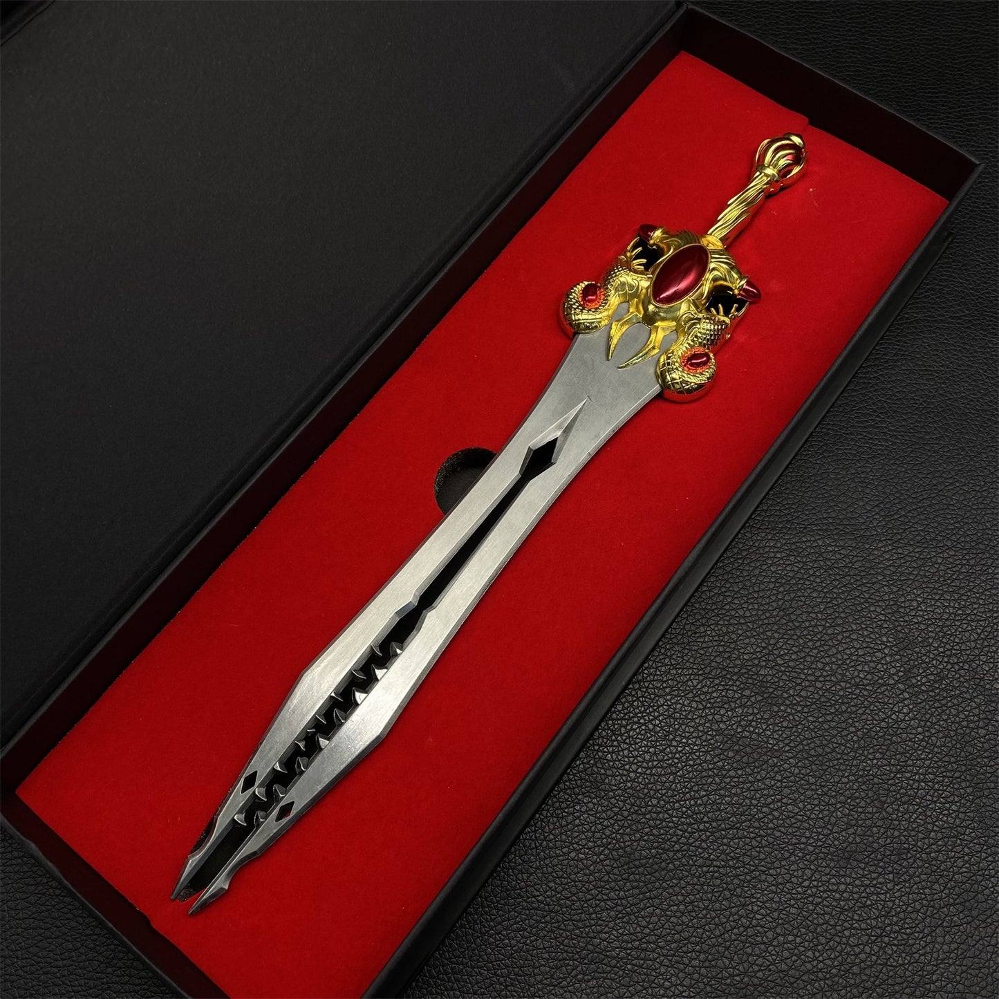 Hot Game Mini Greatsword Metal Miniature 22 Options