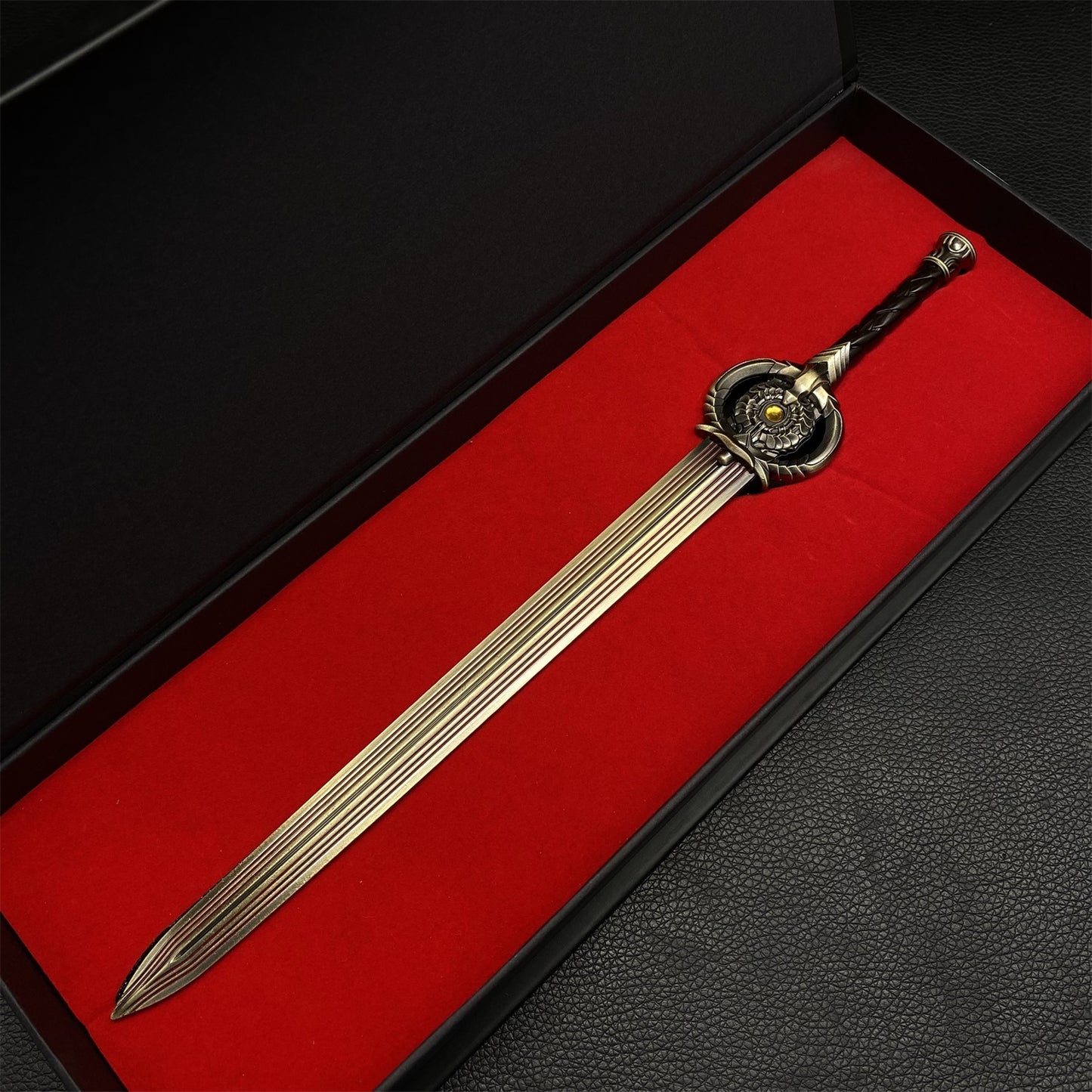 Hot Game Mini Greatsword Metal Miniature 22 Options