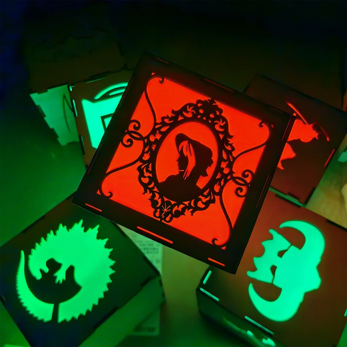 Hunter And Doll Cameos Night Light Room Decor