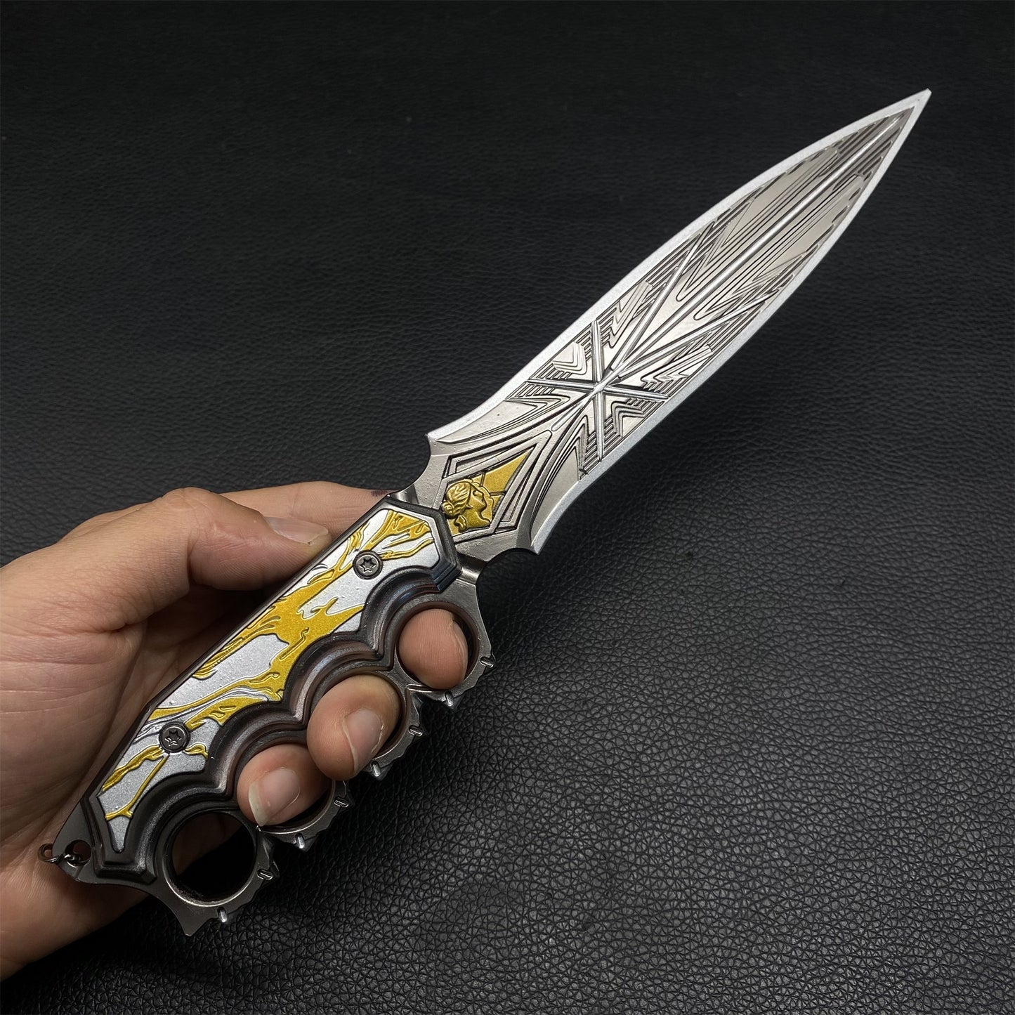 Arena Breakout Game Knife Metal Replica For Collection