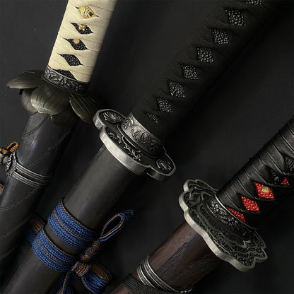 Life-Size Kusabimaru Katana, Gracious Gift of Tears, Black Mortal Blade Replicas