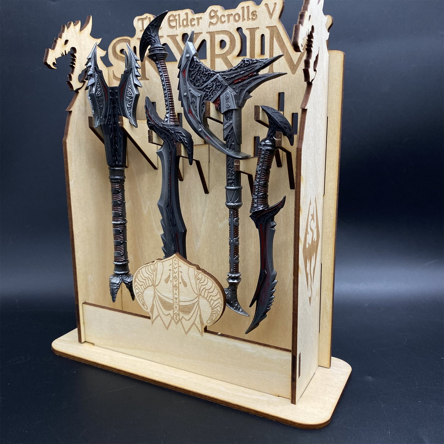 Skyrim One-Hand Daedric Weapons With 3D Wooden Stand