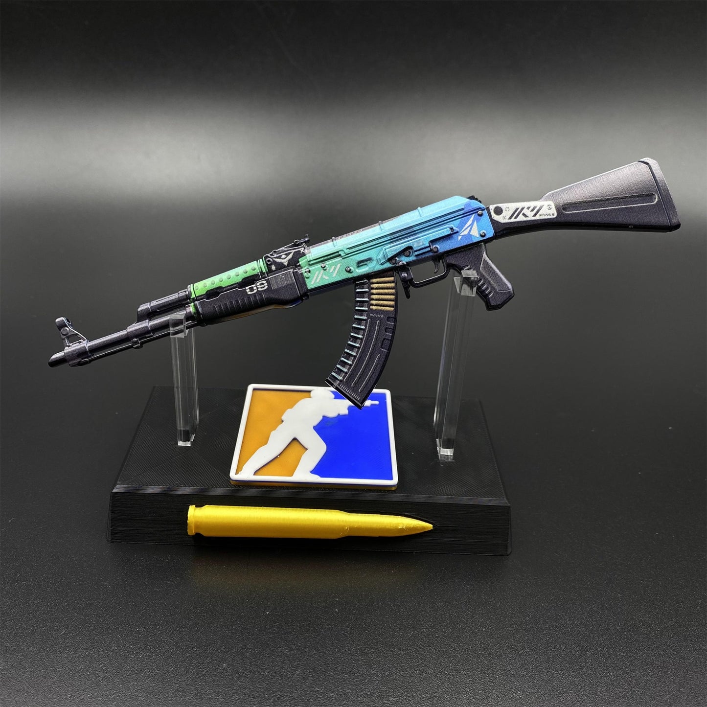 Tiny CS2 AK47 Ice Coaled Gun Miniature Metal Replica For Display