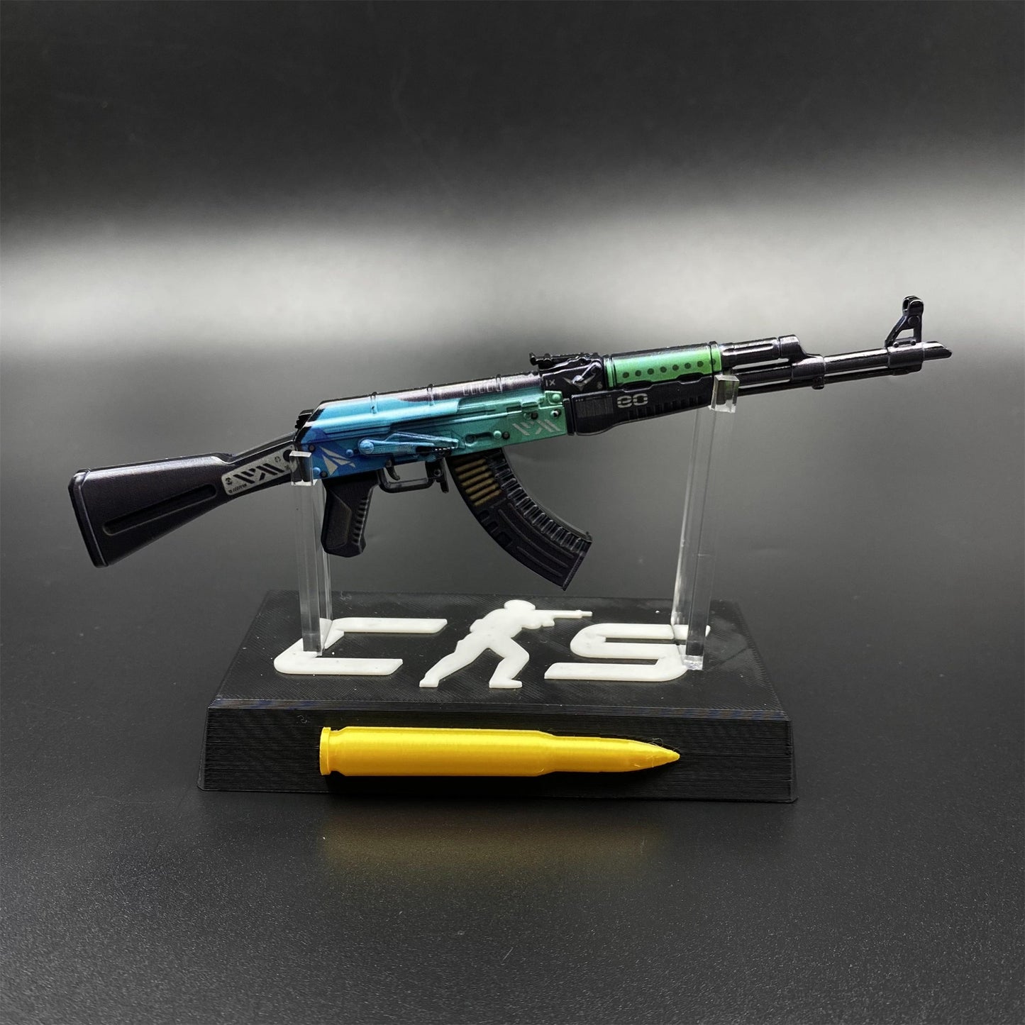 Tiny CS2 AK47 Ice Coaled Gun Miniature Metal Replica For Display
