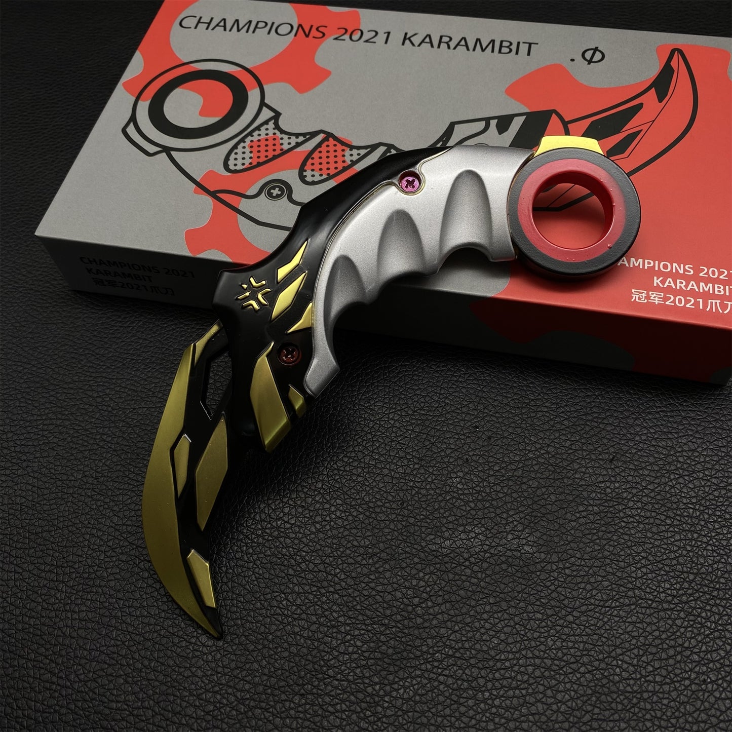 Best Quality Game Karambit IRL Metal Replica For Collection