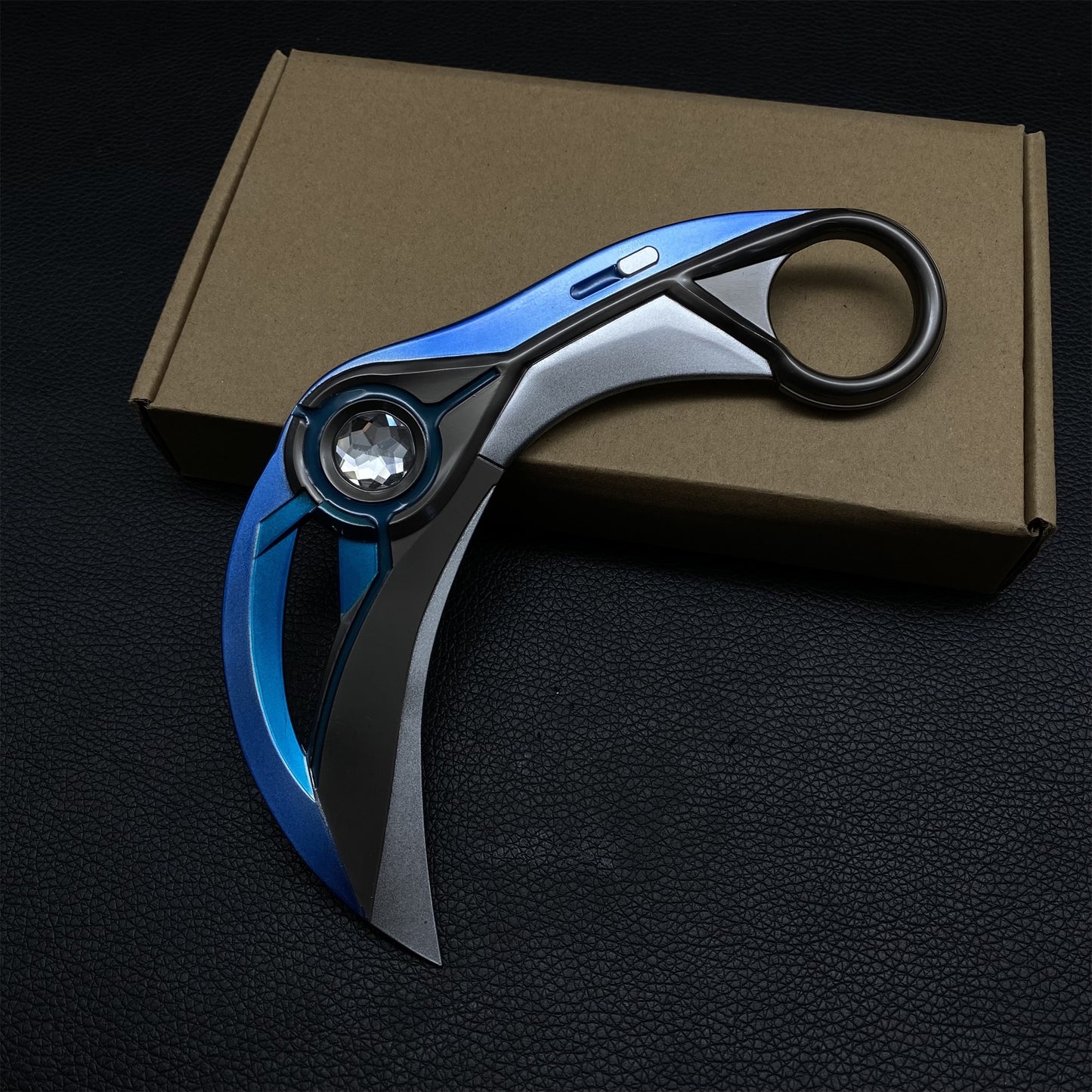 Best Quality Game Karambit IRL Metal Replica For Collection