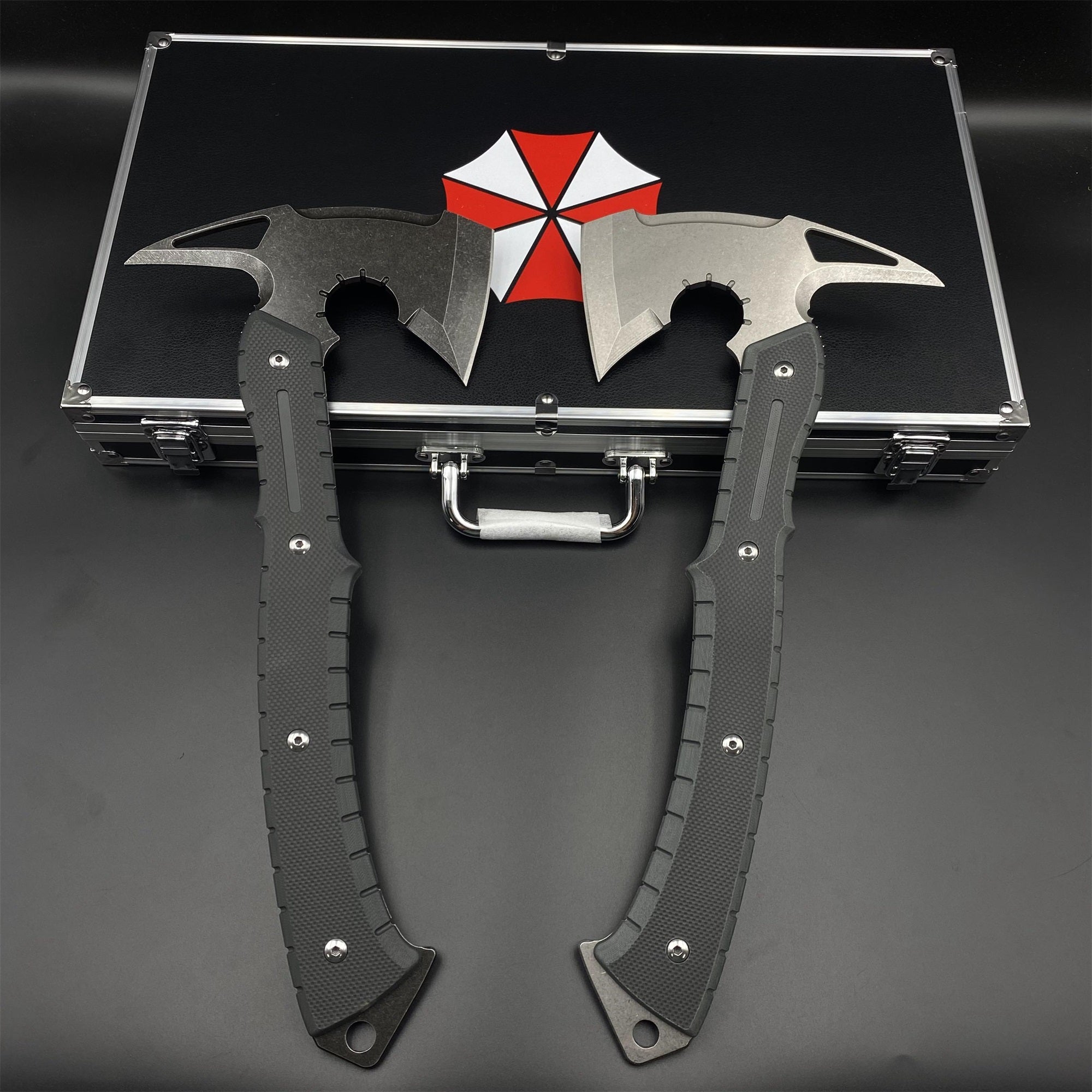 Handmade 8Cr Steel Re9 Leon Tactical Axe 40CM Full Scale Leon Hatchet ...