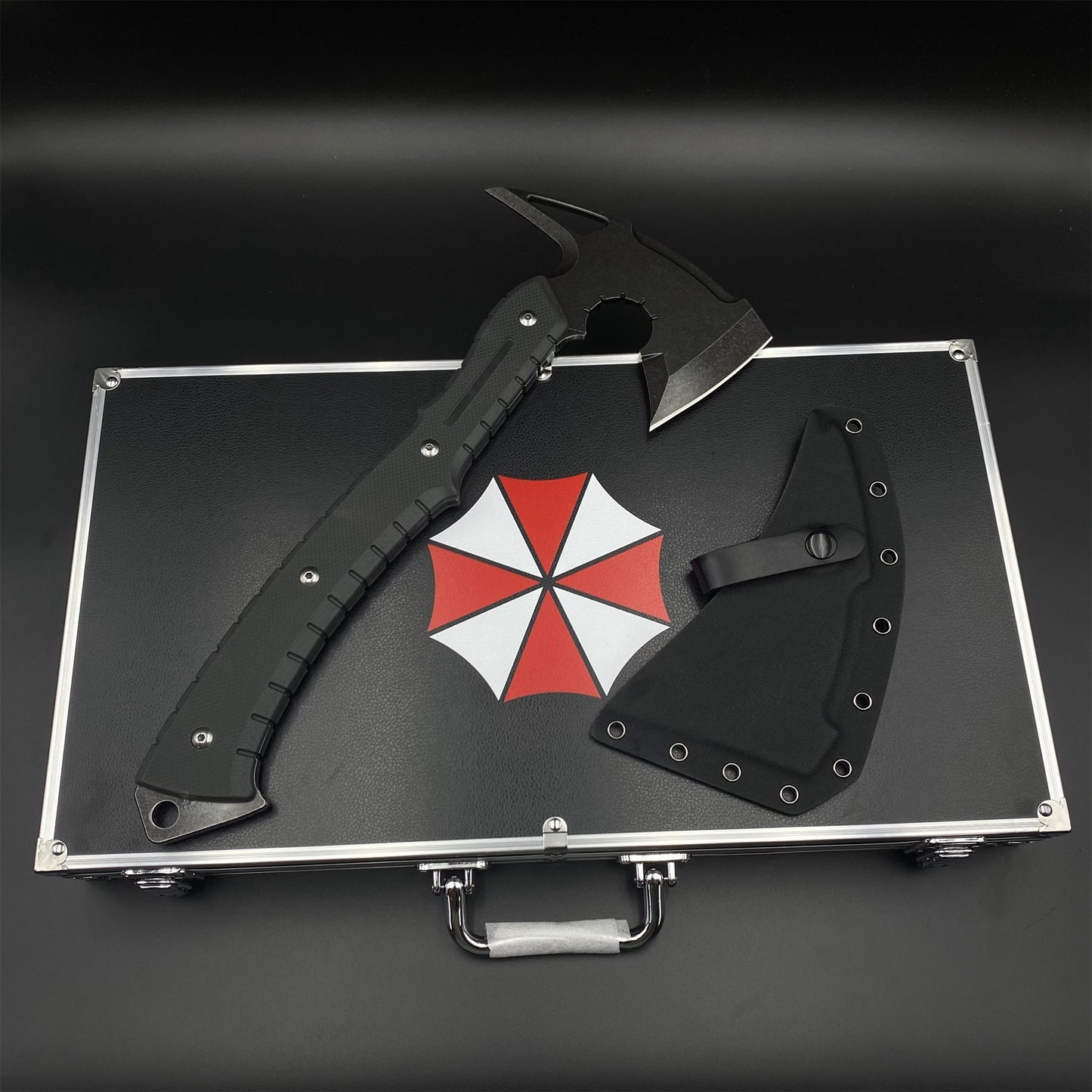 Handmade 8Cr Steel Re9 Leon Tactical Axe 40CM / 15.7" Full Scale Leon Hatchet For Collection