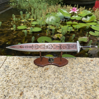 Metal 1/6 Ludwig's Holy Sword Miniature-Dull Blade Collectibles