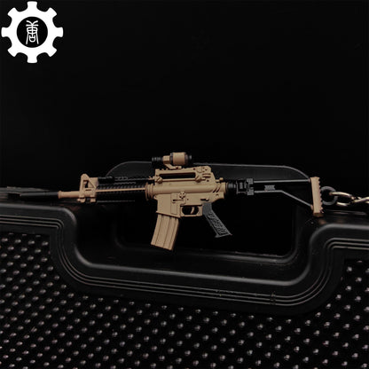 21 in 1 World Famous Assault Rifle Gun Keychain Metal Pendant For Military Hobby