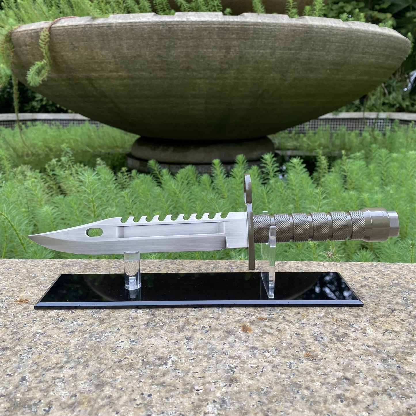 Re4 Leon Combat Knife Metal Blunt Blade Replica