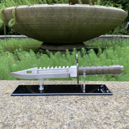 Re4 Leon Combat Knife Metal Blunt Blade Replica