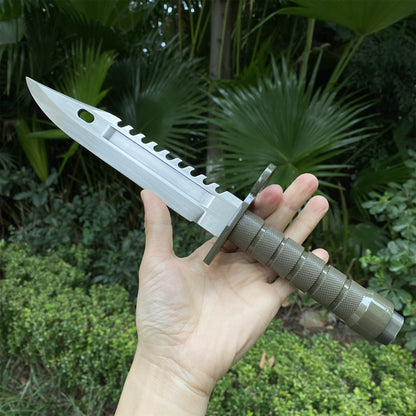 Re4 Leon Combat Knife Metal Blunt Blade Replica