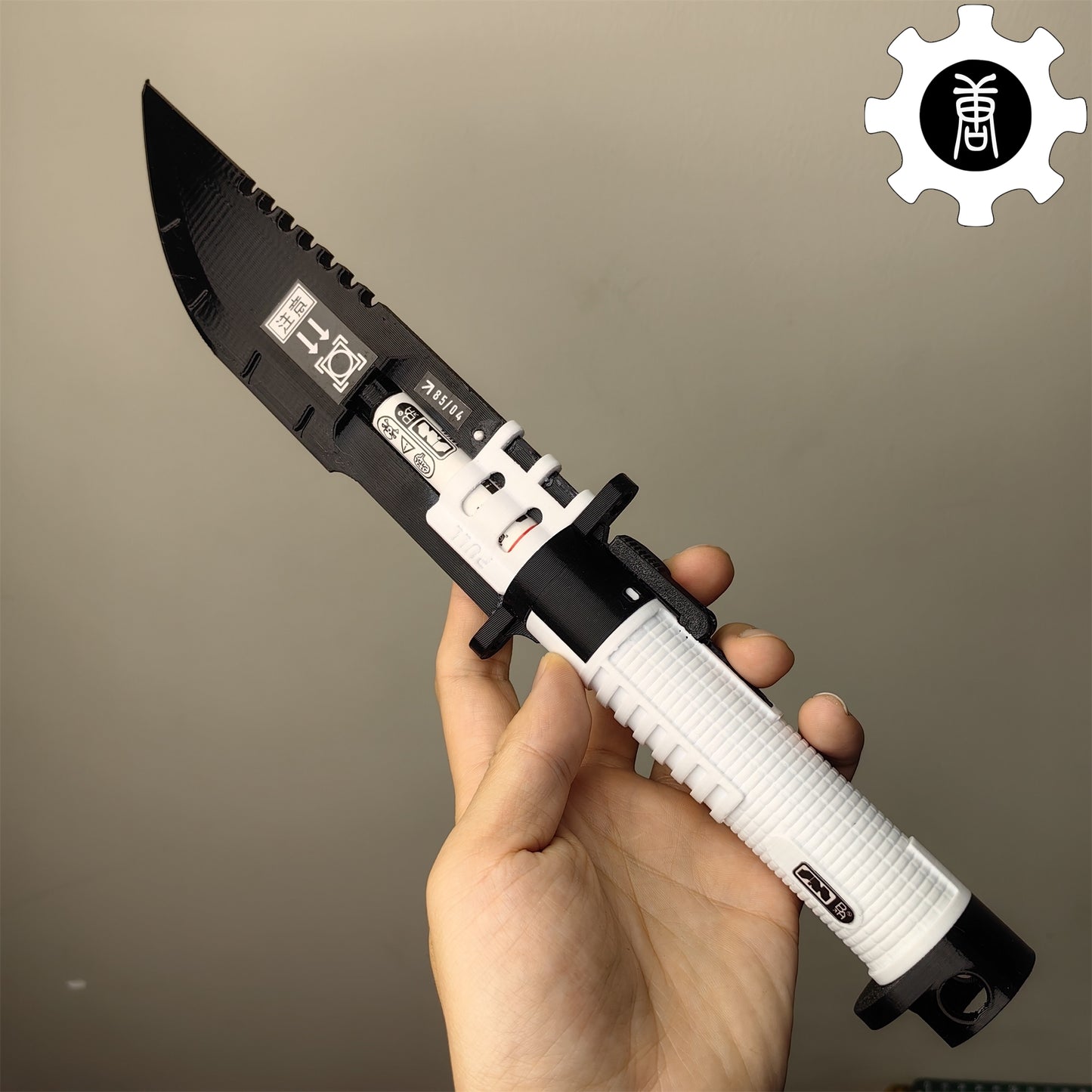 3D Printed Neurotoxin Combat Knife Cosplay Prop