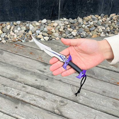 Mini-Scale Val Props Collective Metal Knife Fan Art