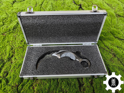 Metal Reaver Karambit Gift Box USA Only