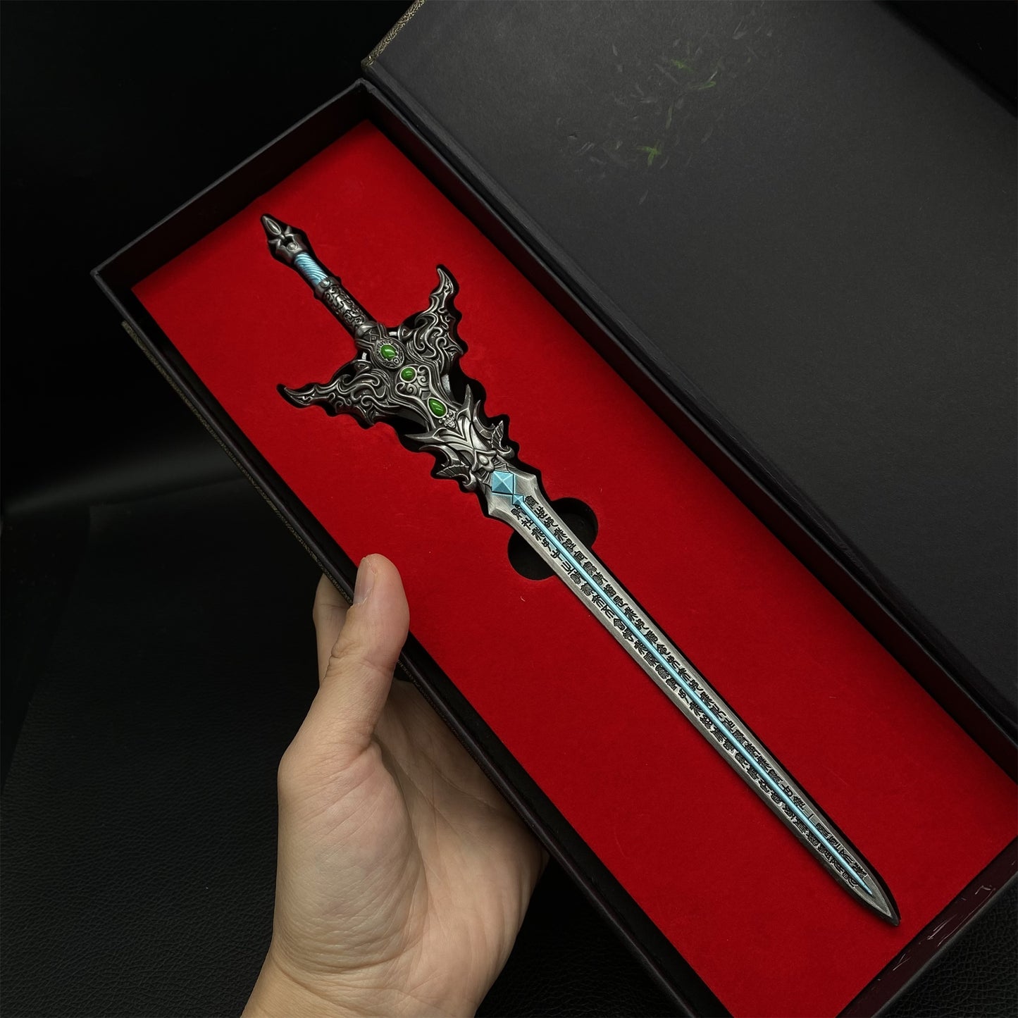 28CM Reincarnation Sword Metal Prop