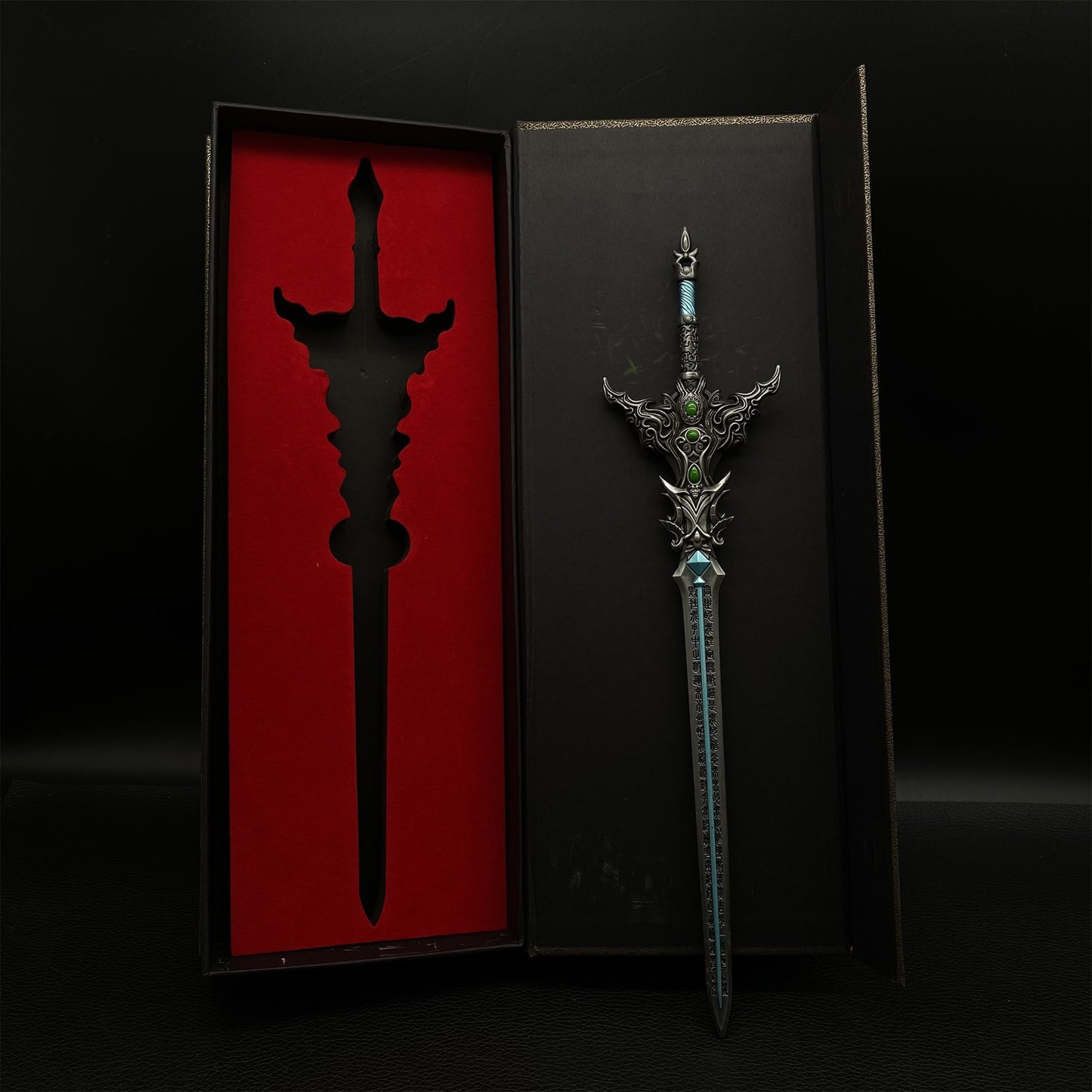28CM Reincarnation Sword Metal Prop