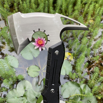 Life-Size Metal Re9 Leon Tactical Axe 35CM/13.8" - Dull Blade Prop For Collection