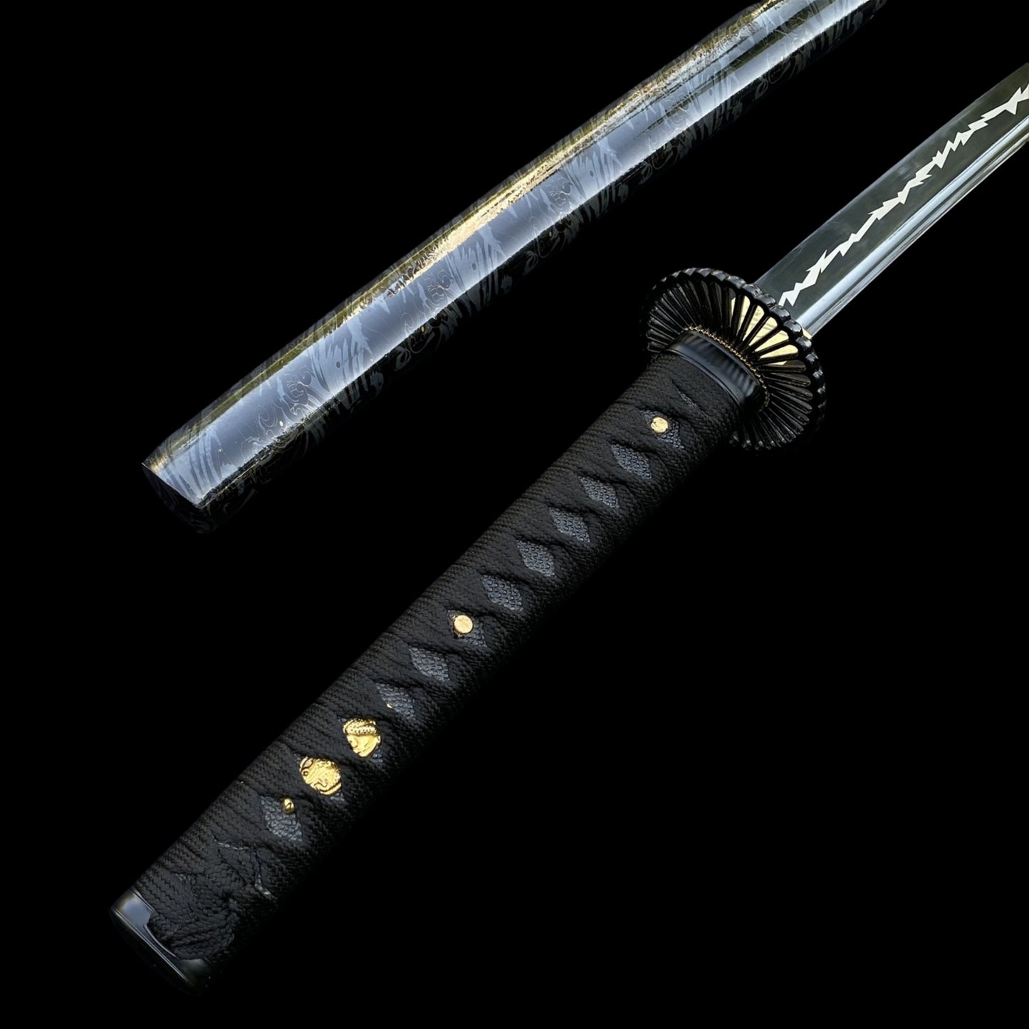 Japanese Samurai Katana - Lighting