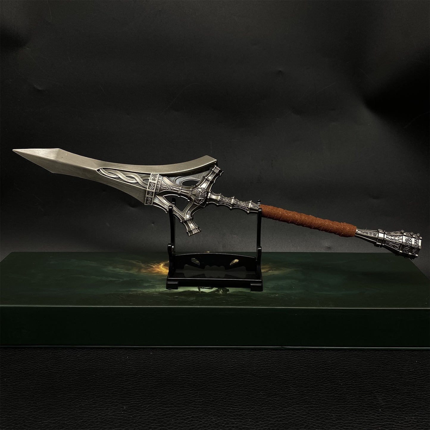 Serpent Hunter Spear Metal Replica With Gift Box