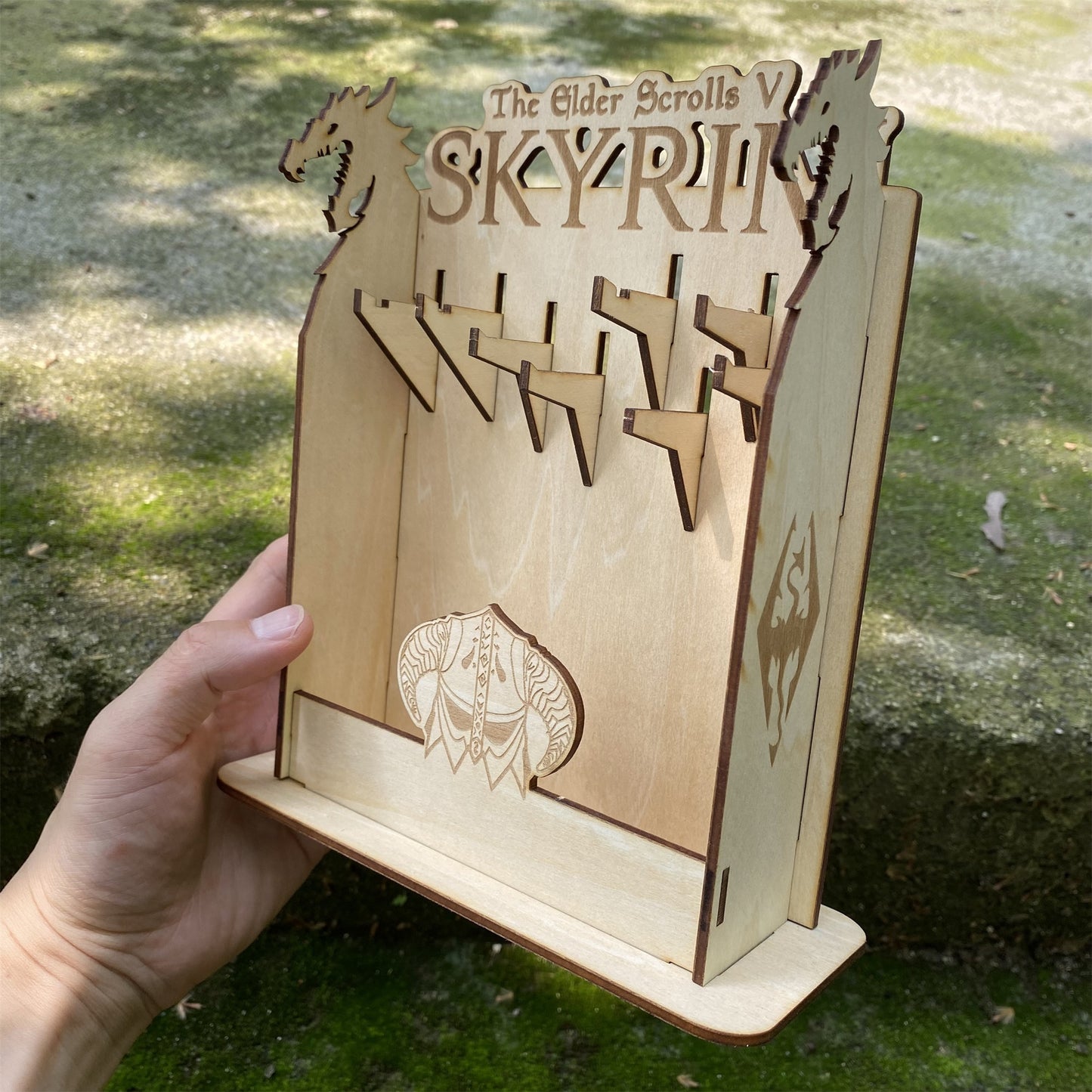 Skyrim One-Hand Daedric Weapons With 3D Wooden Stand