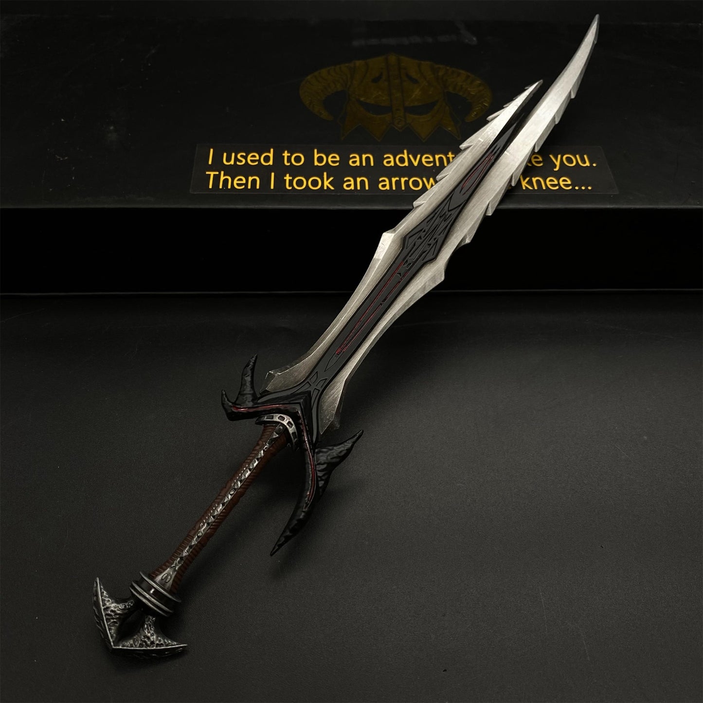1/6 Scale Skyrim Daedric Weapon Metal Crafts For Collection