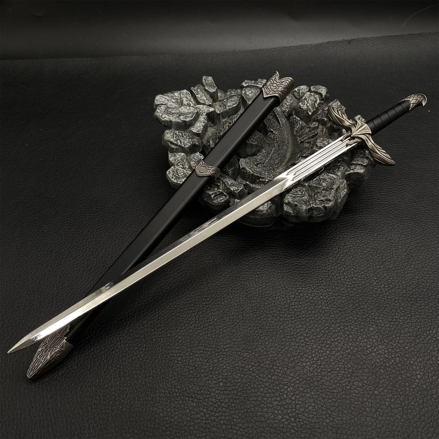 Sword of Altaïr Metal Miniature 30CM/11.8"
