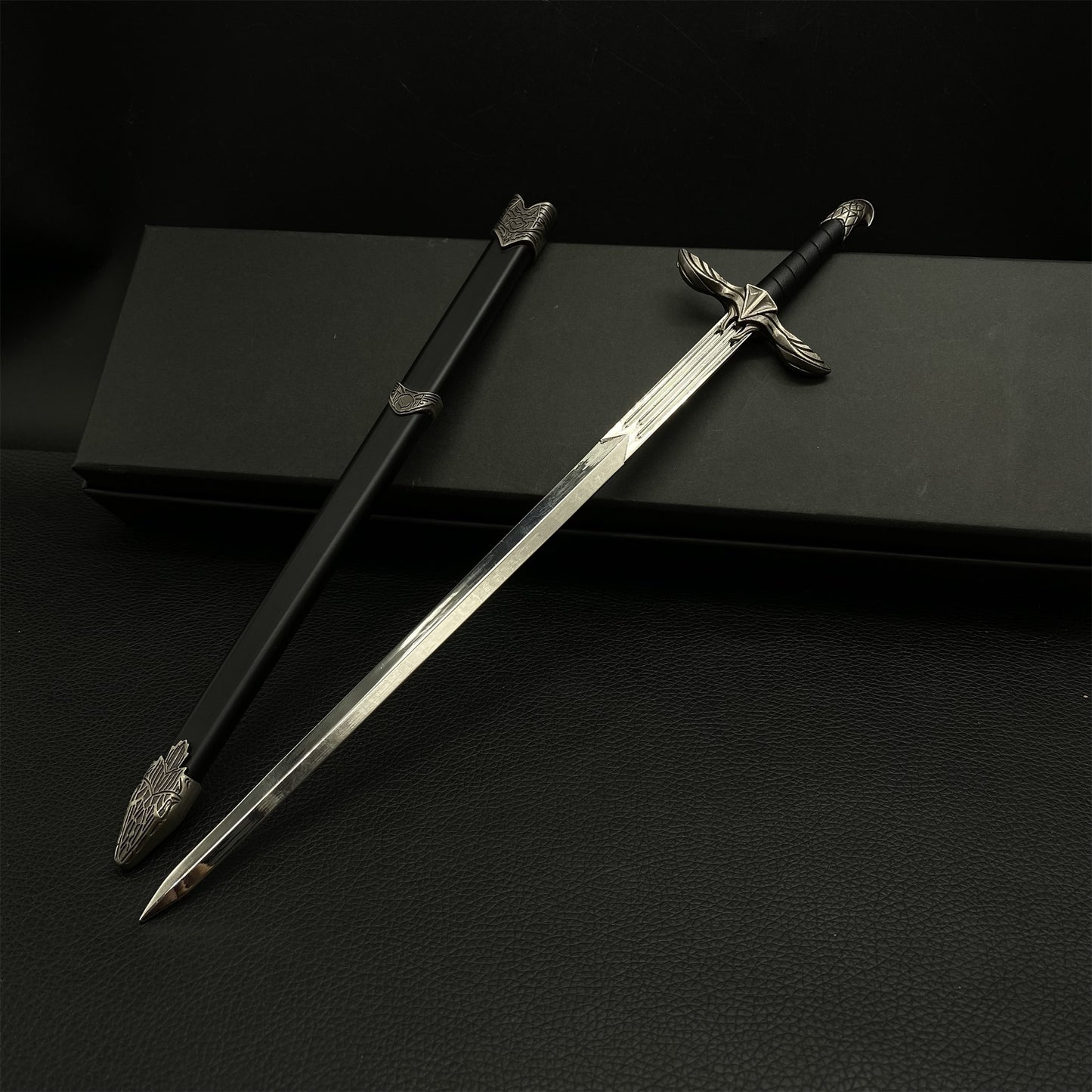 Sword of Altaïr Metal Miniature 30CM/11.8"