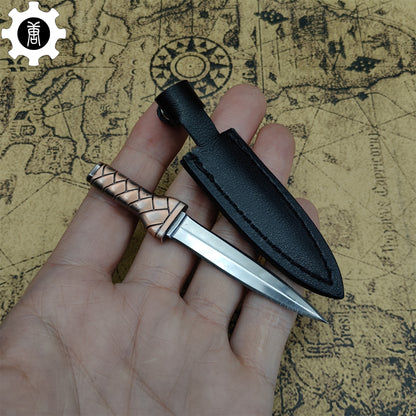 Thorfinn Dagger Viking Short Sword Mini Metal Replica Unboxing Tool